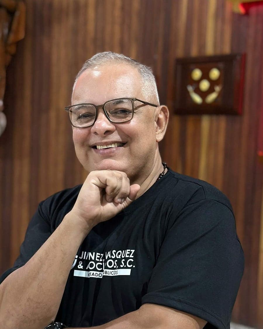 Dr. Eladio Jiménez, CEO · Socio Director de Jiménez, Vásquez & Asociados, S.C.